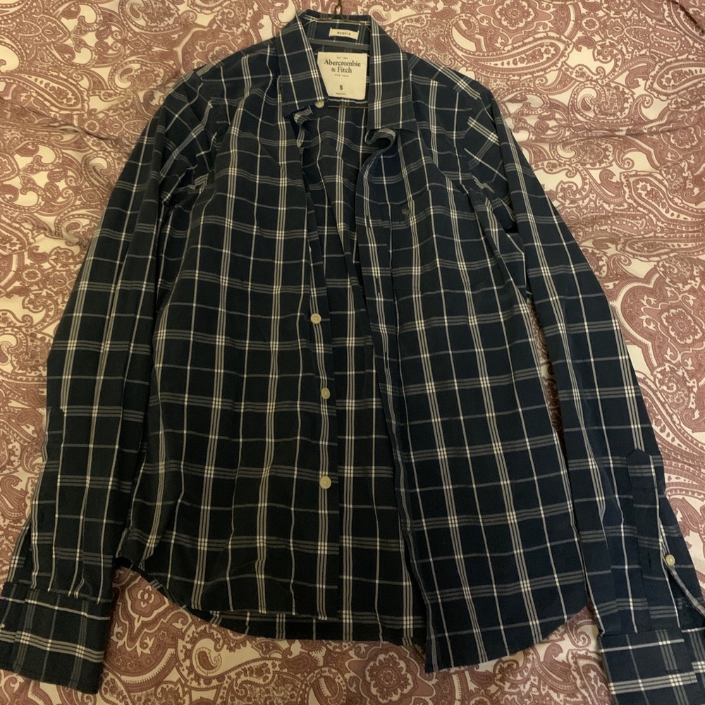 Abercrombie & Fitch button up shirt